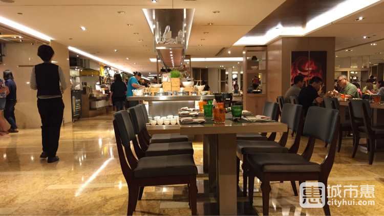 香港萬(wàn)麗海景酒店-萬(wàn)麗咖啡室